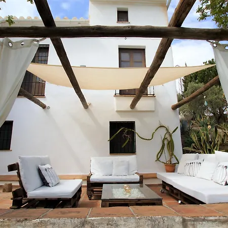 Casa Del Cielo Homestay *